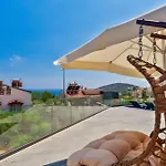 Elite Escape 2 Villa Kas